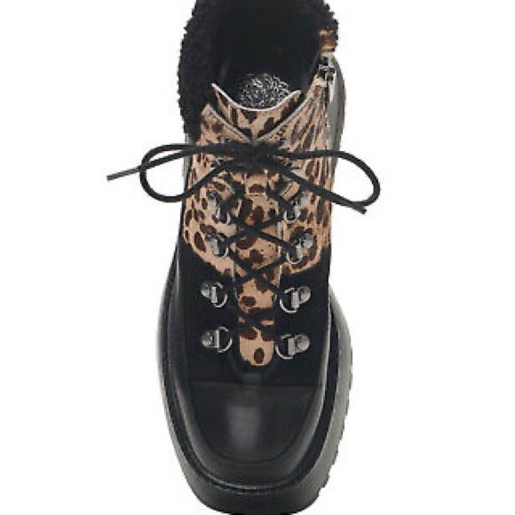 Vince Camuto Mertami Combat Lace Up Boot Black Brown Leopard Leather Cow Fur 6.5 - Picture 14 of 14